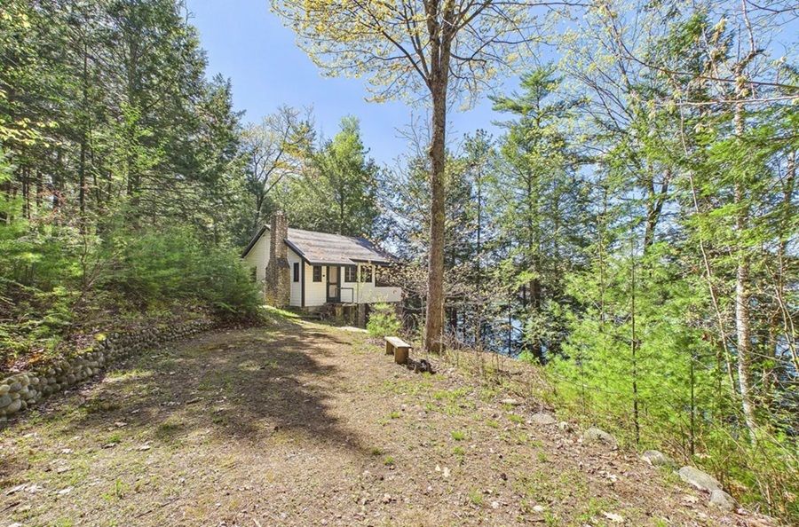 587 Scenic Drive E