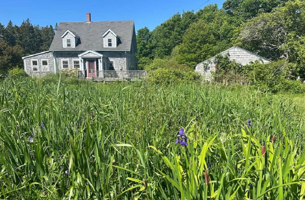 31 Shag Hollow Road