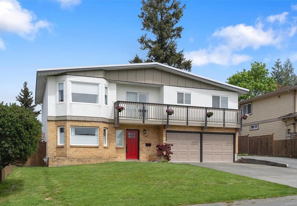1690 Tampico Place