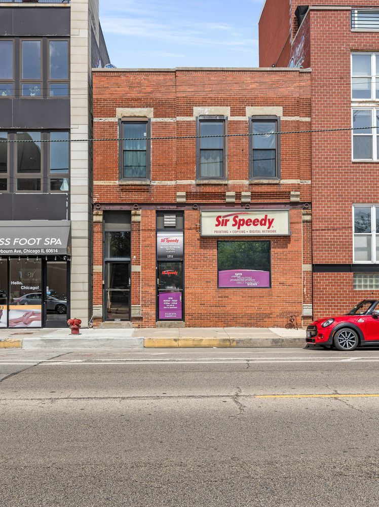 1711 N Clybourn Ave