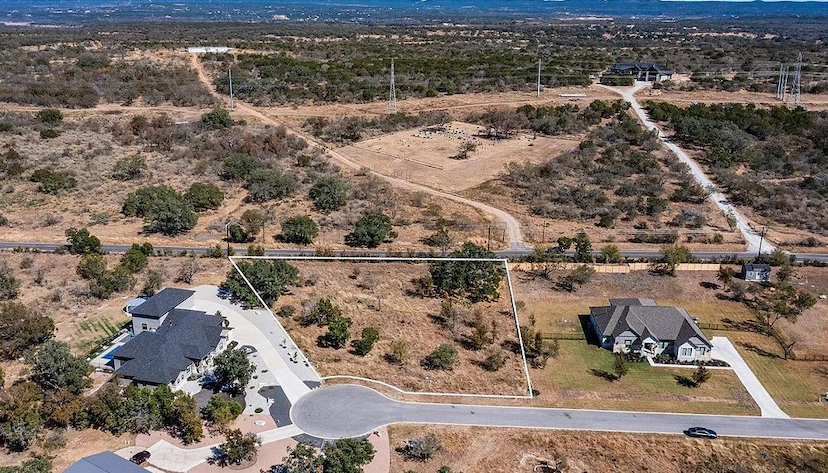 Spicewood Trails - 1 Acre