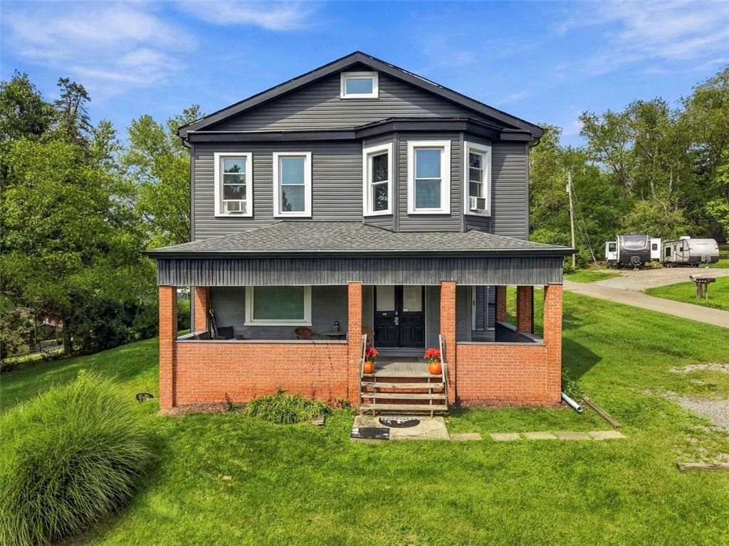 4 Unit Property, Mars