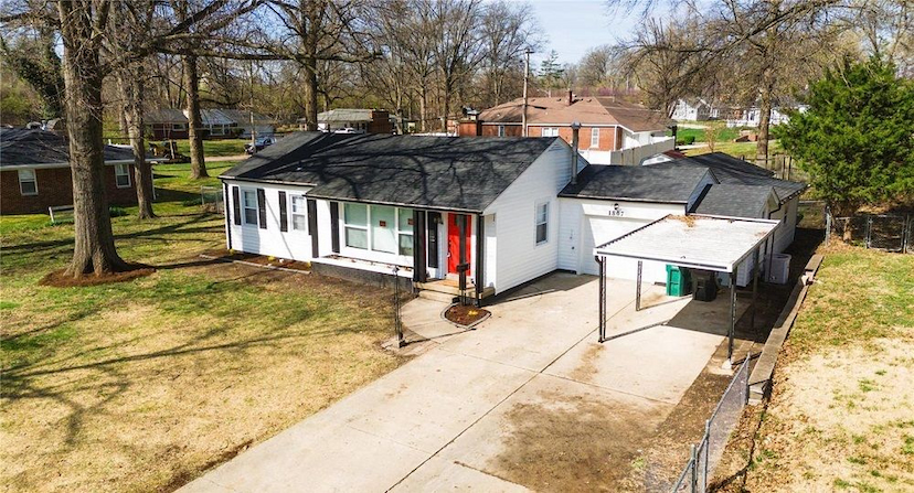 1807 McClintock Ave