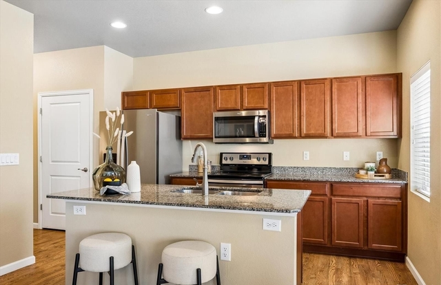 property-image-3