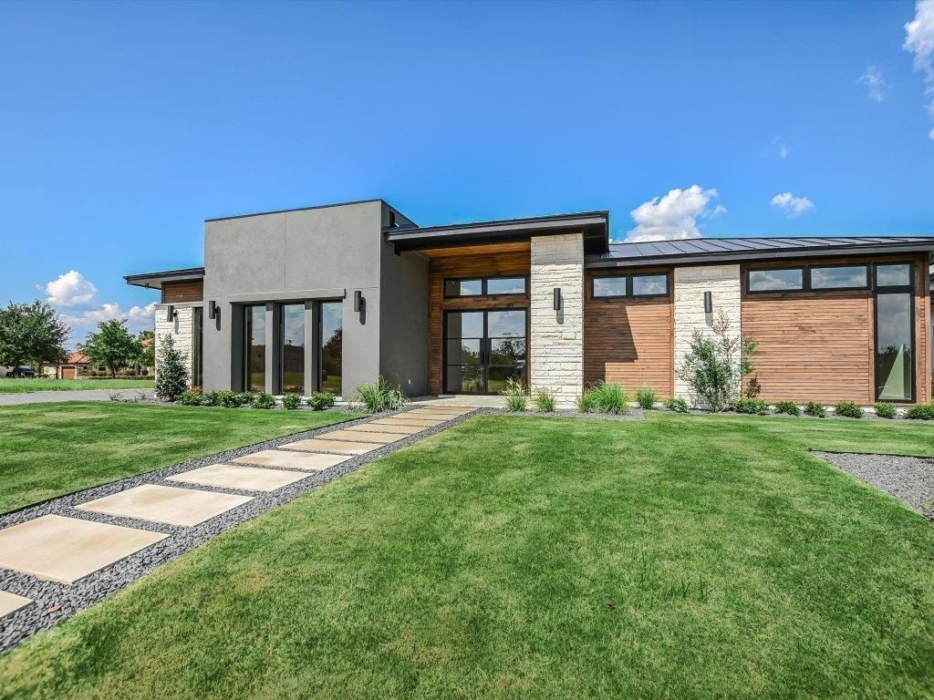 Iconic Mid-Century Sanctuary