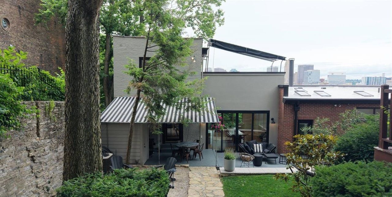 Elevated Urban Retreat