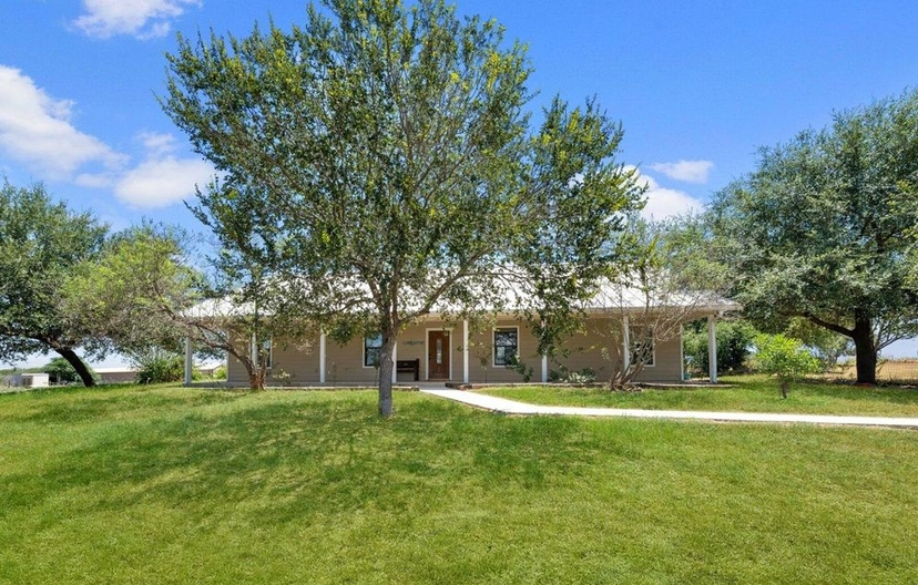 1227 County Road 104