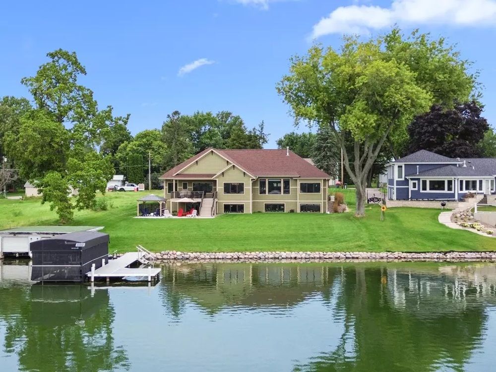 W1411 N Blue Spring Lake Drive