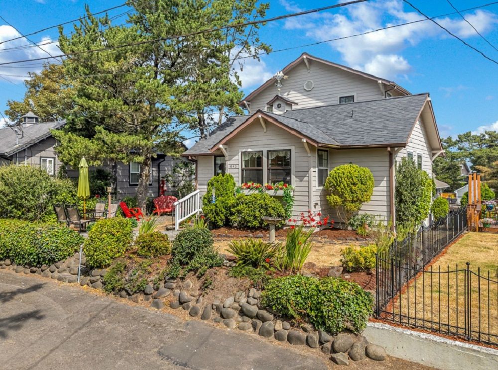 Seaside Beach Cottage