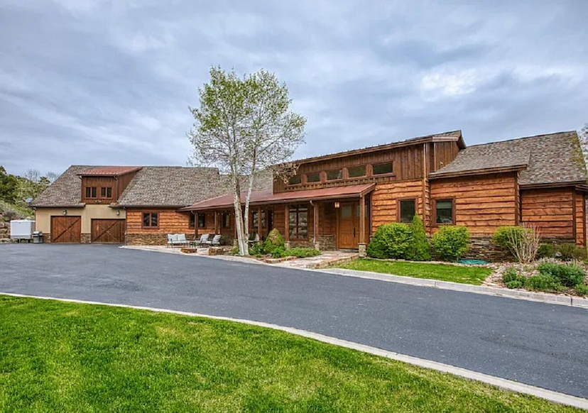 Stunning Custom Home - (1204 Huebinger Dr)