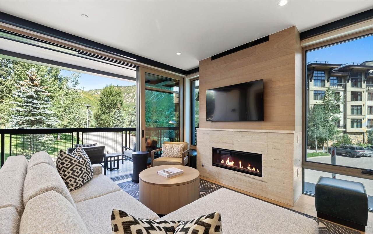 Prime Snowmass Living