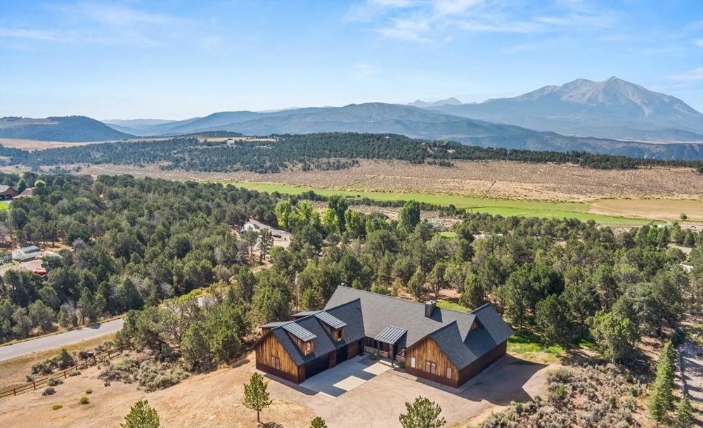 Callicotte Ranch Home With Pure Privacy And Proximity