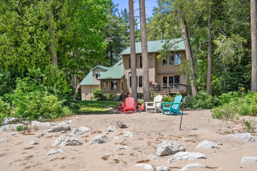 Beachfront Home On Lake Michigan