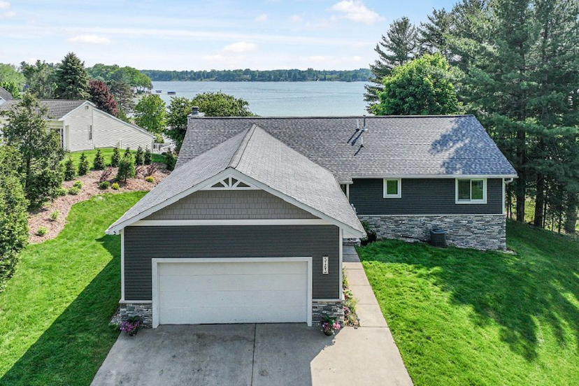 5163 Silver Cove Dr