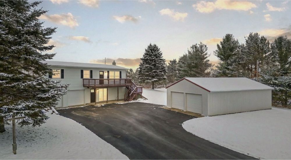 Newly Remodeled Northern Michigan Haven