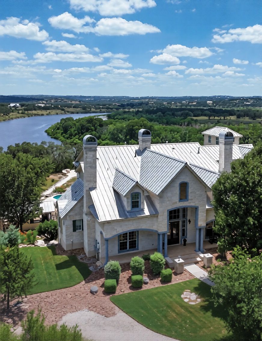 Refined Hill Country Living On The Guadalupe