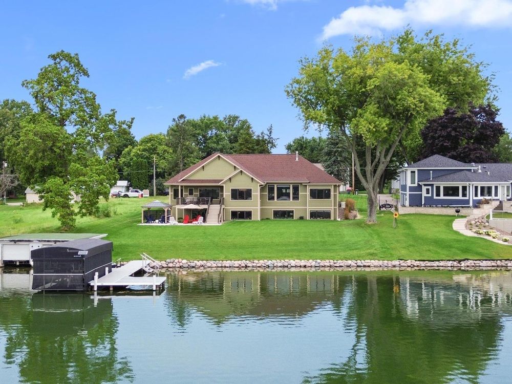 W1411 N Blue Spring Lake Drive