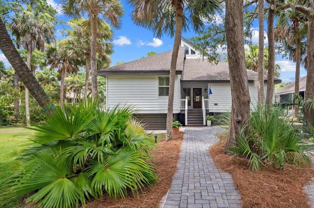239 Deerfield CT