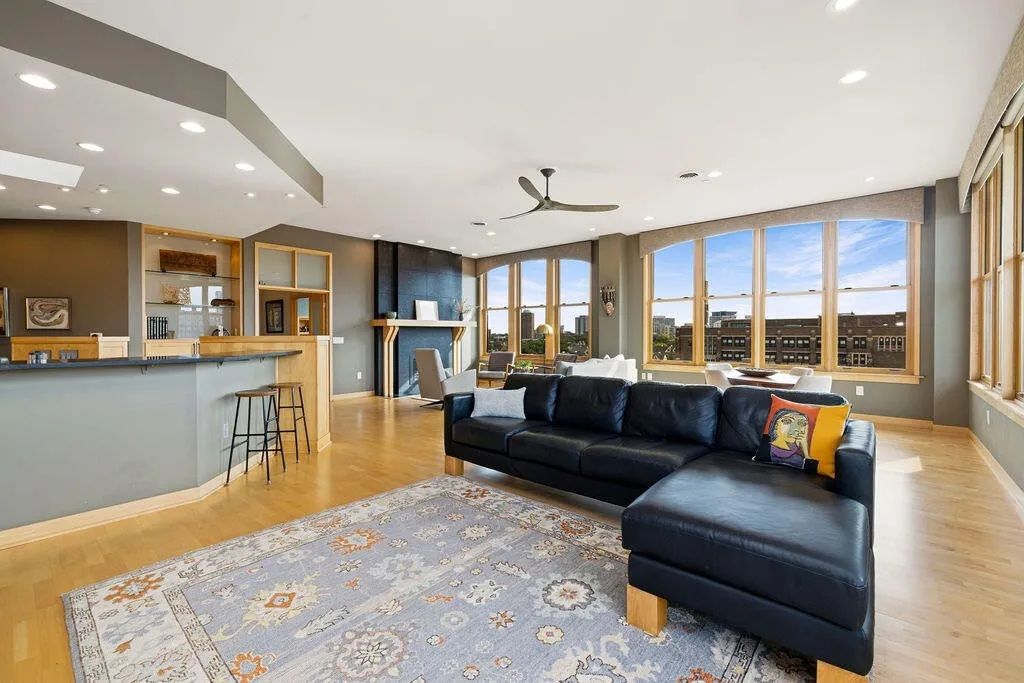 Stunning Penthouse