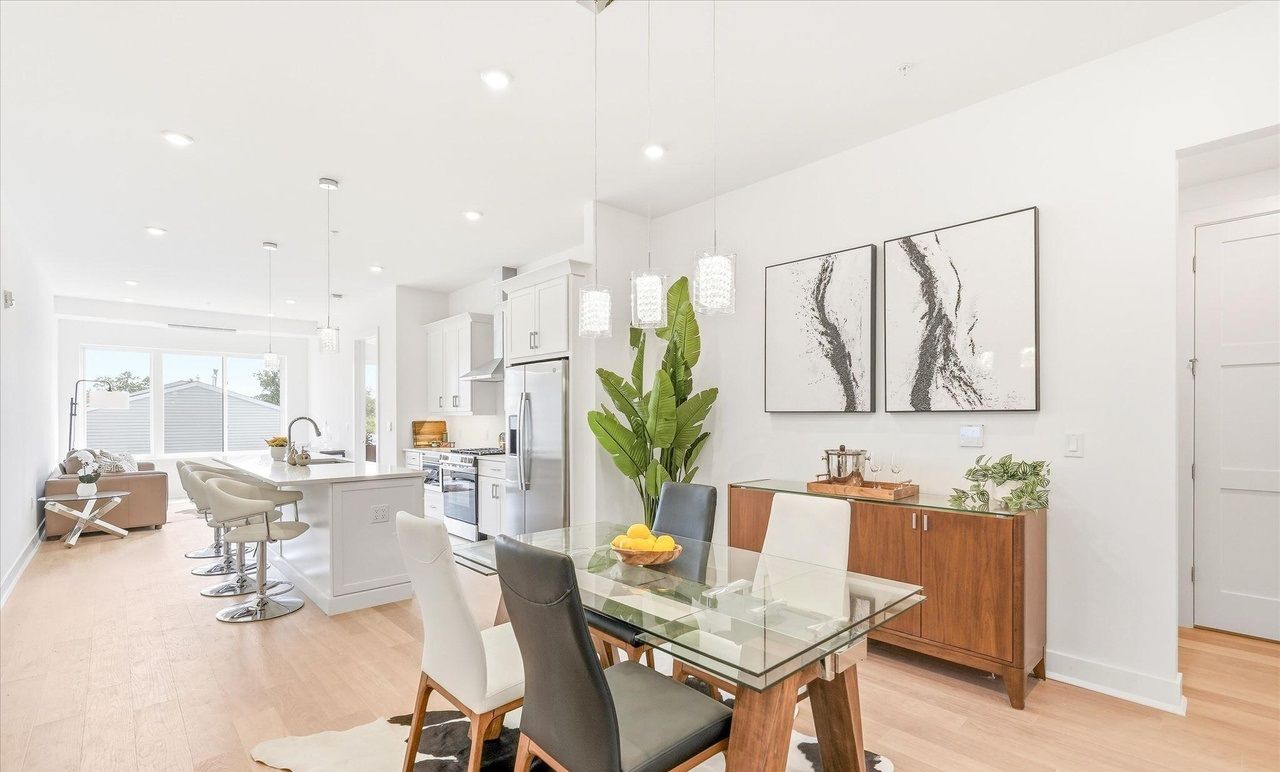 1 5th Ave Unit #307