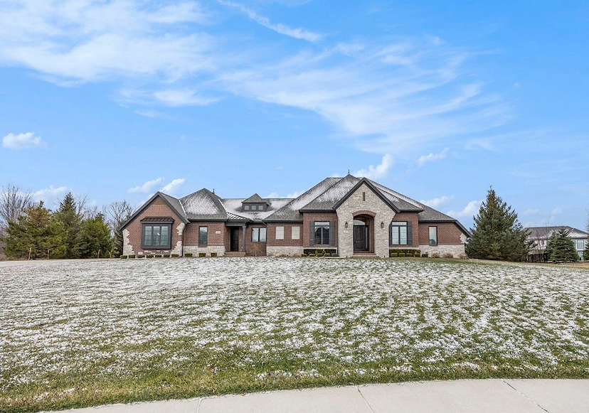 5876 Herrington Ct