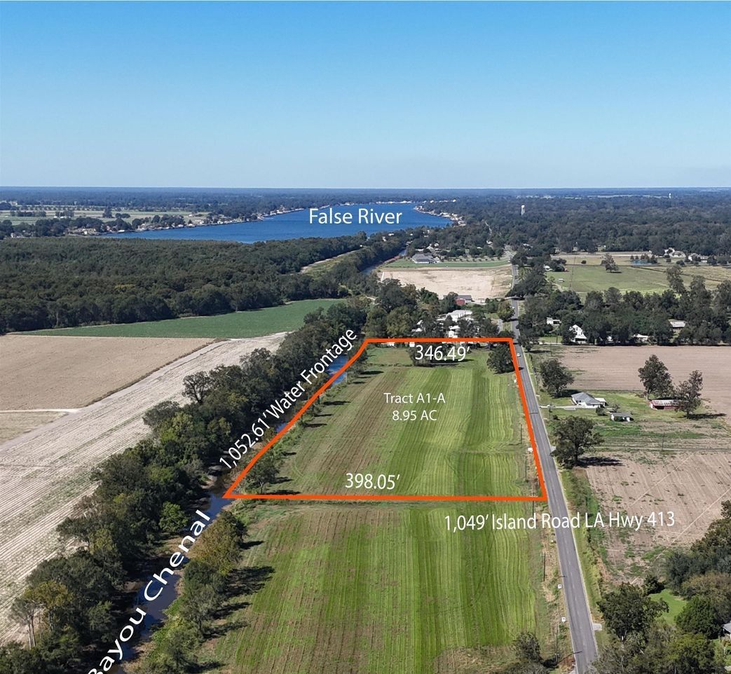 8.95 Acre Developement Opportunity On Water Front With Direct Access To False River