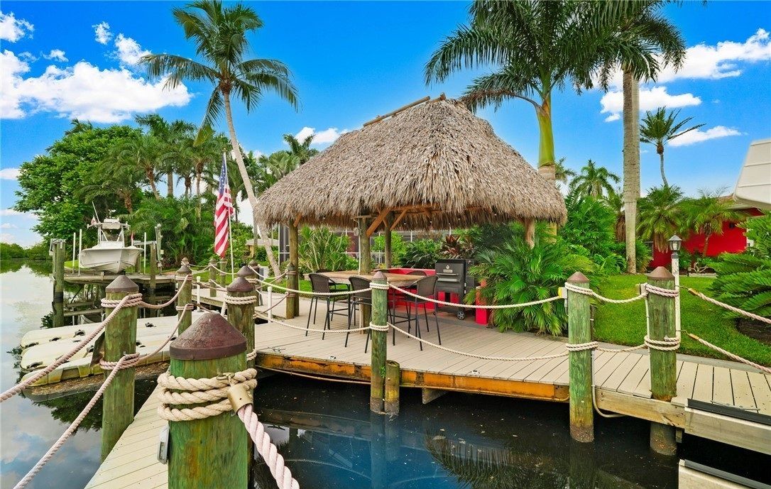 Attached Private Guest Suite