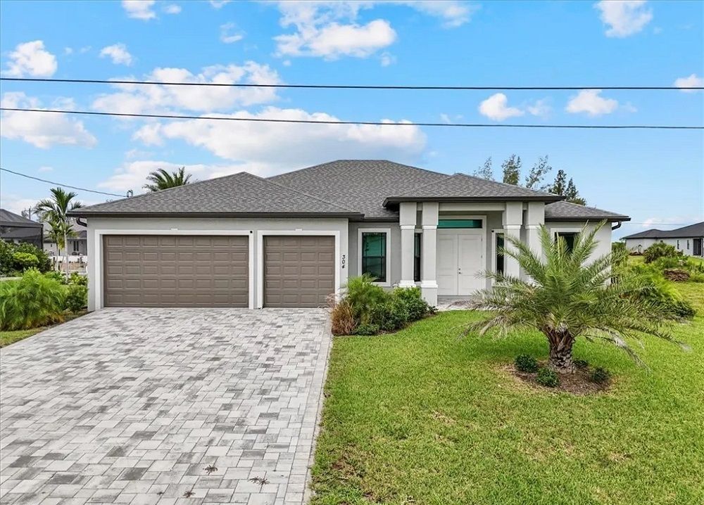 304 NW 39th Ave