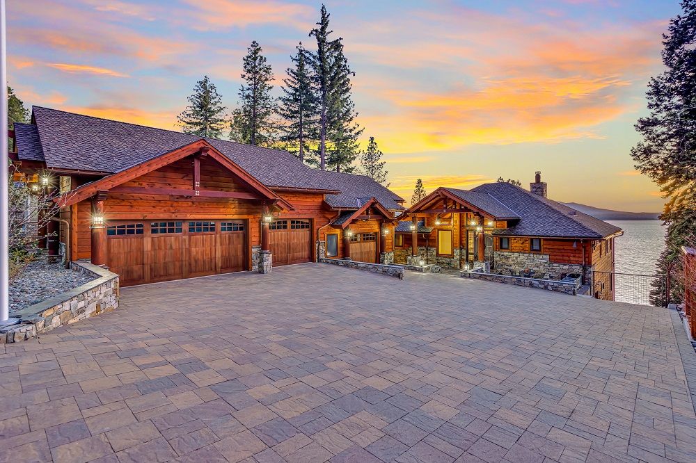839 Lassen View Dr