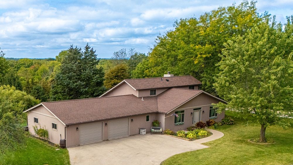 1 Belden School Ln