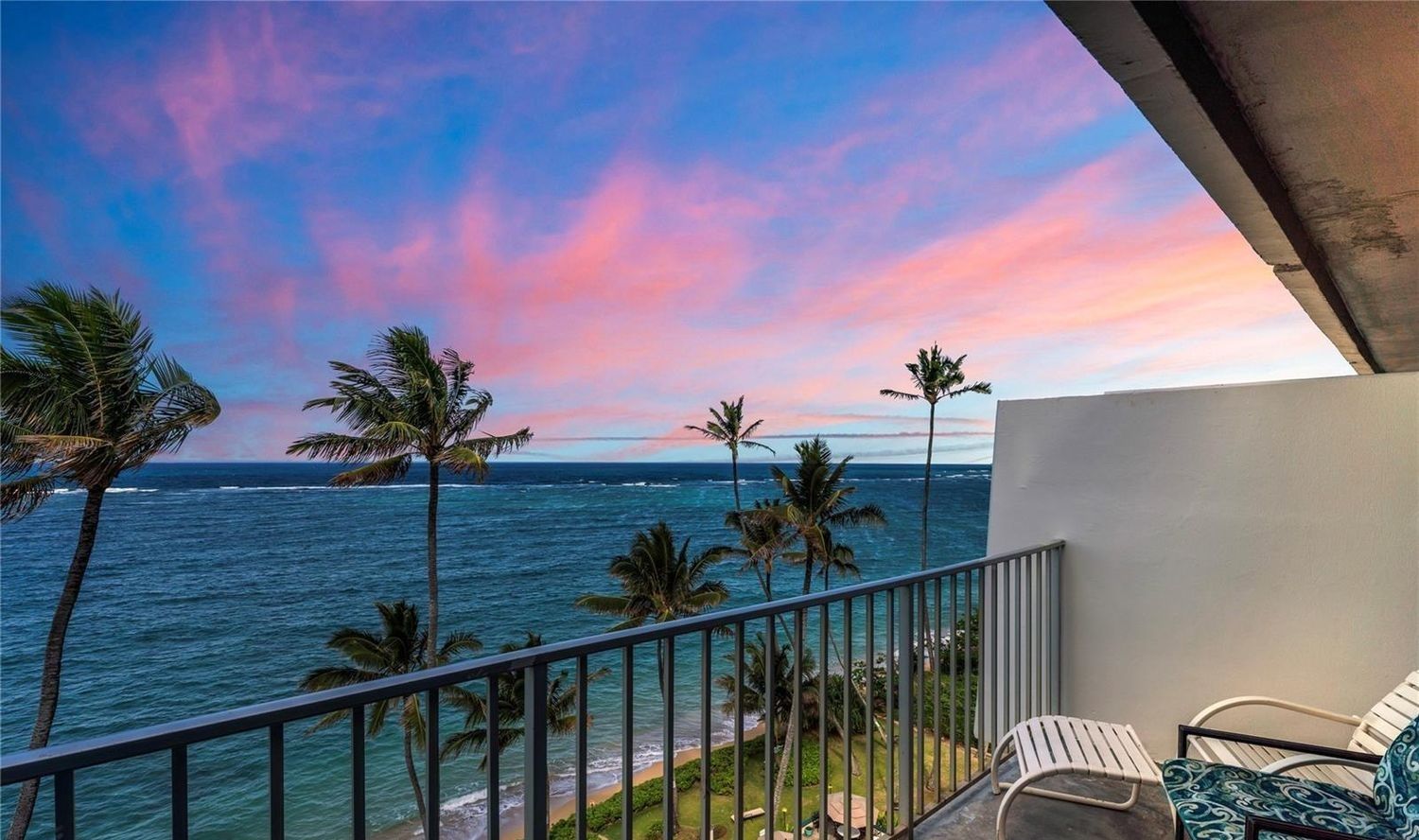 Beachfront Living!