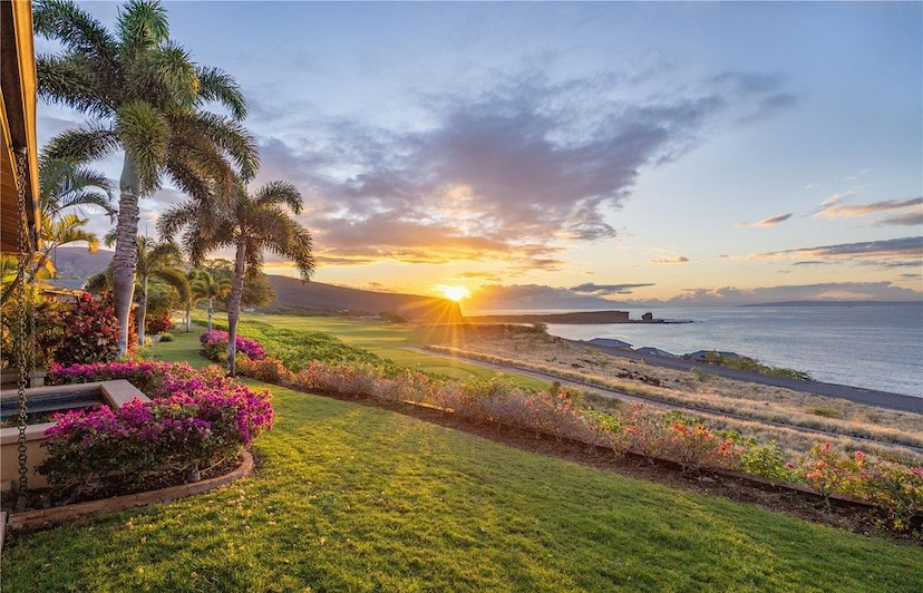 Golf Course Luxury Residence