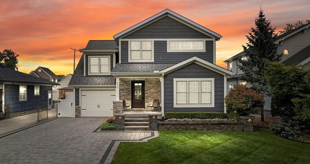 Stunning Colonial Home Sells In Downtown Plymouth