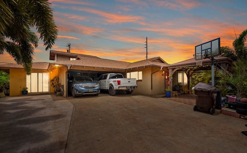 110 Aoloa Loop