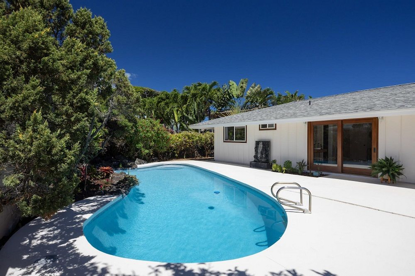 211 Aikahi Loop