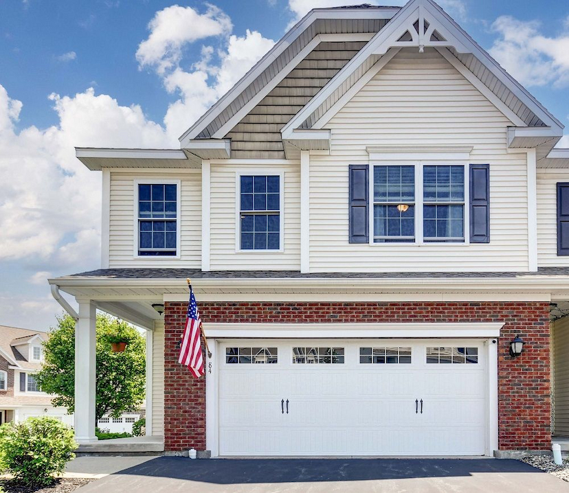 Exceptional Townhome Living In Albany’s Premier Location