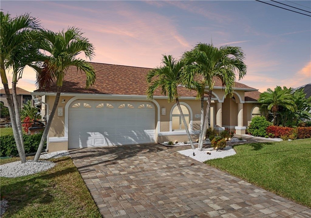 Triple Gulf Access Lot