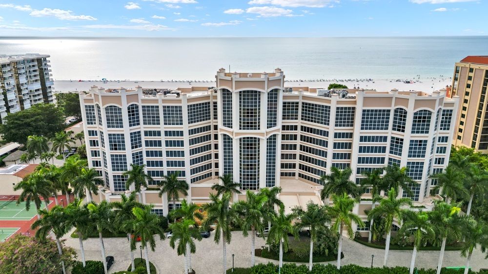 Own The Five-Star Life!