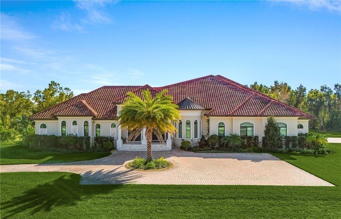 Experience The Southwest Florida Lifestyle At Its Finest