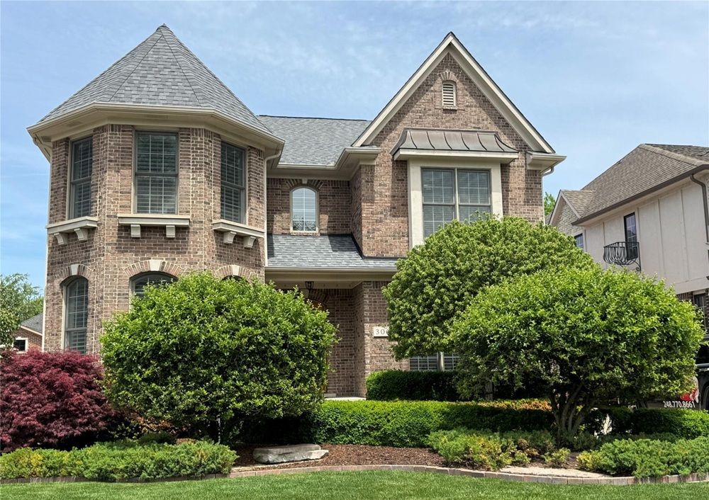 Beautiful Custom Home In The Heart Of Downtown Rochester