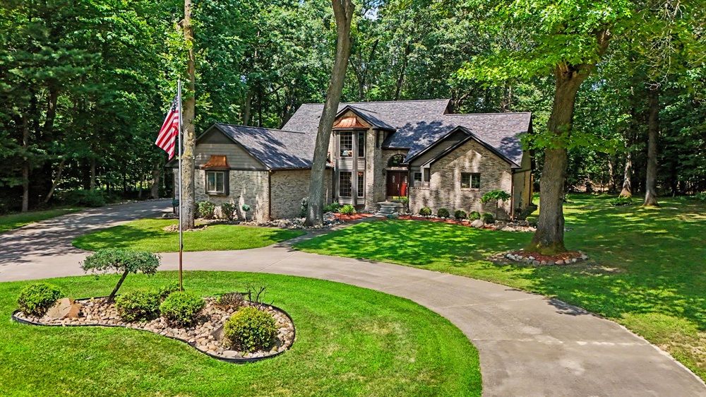 3609 Winding Pine Drive