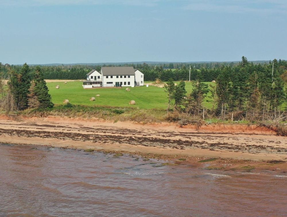 295 Stewart Point