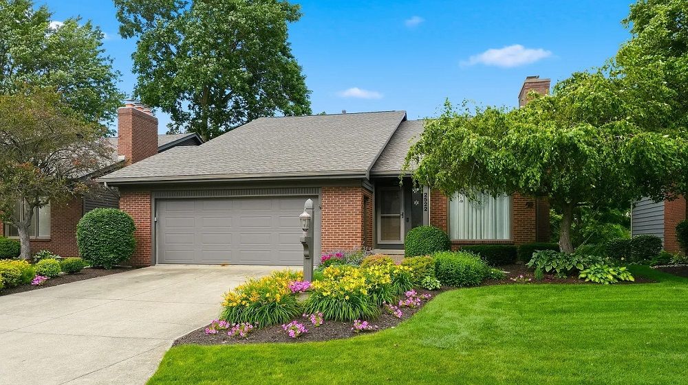 2522 E Saint Thomas Point