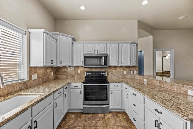 property-image-3
