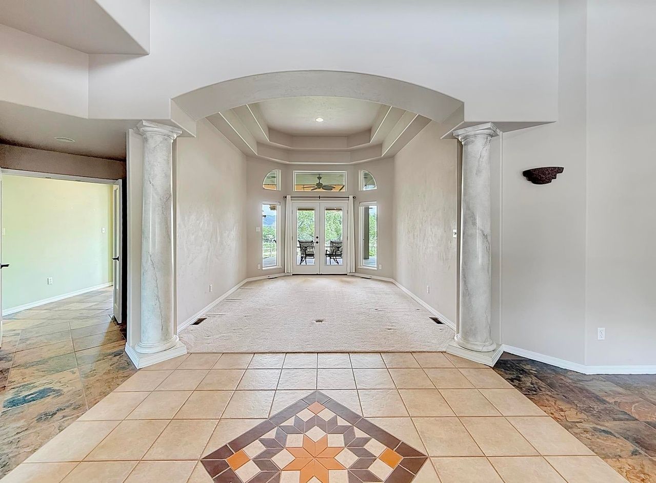 property-image-3