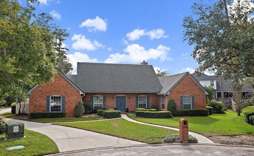 This Home Has It All!