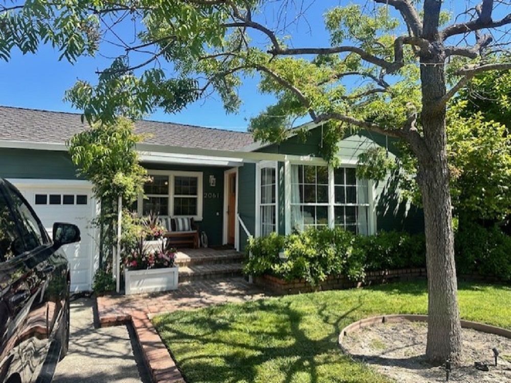 California Dreaming In Menlo Park!