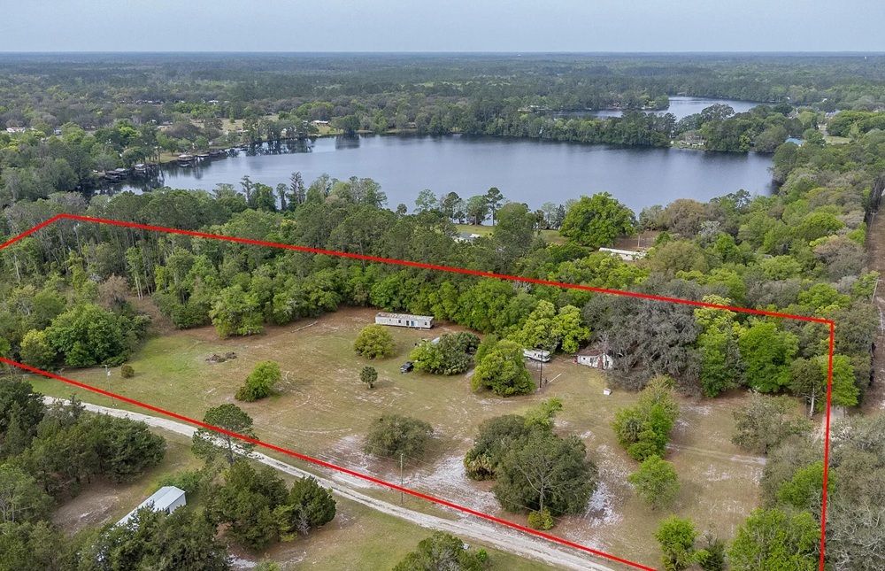 9 Acres Of Waterfront Serenity