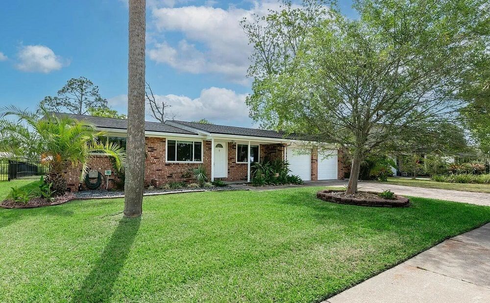 4009 Eunice Rd