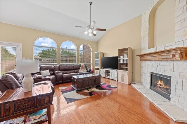 property-image-2